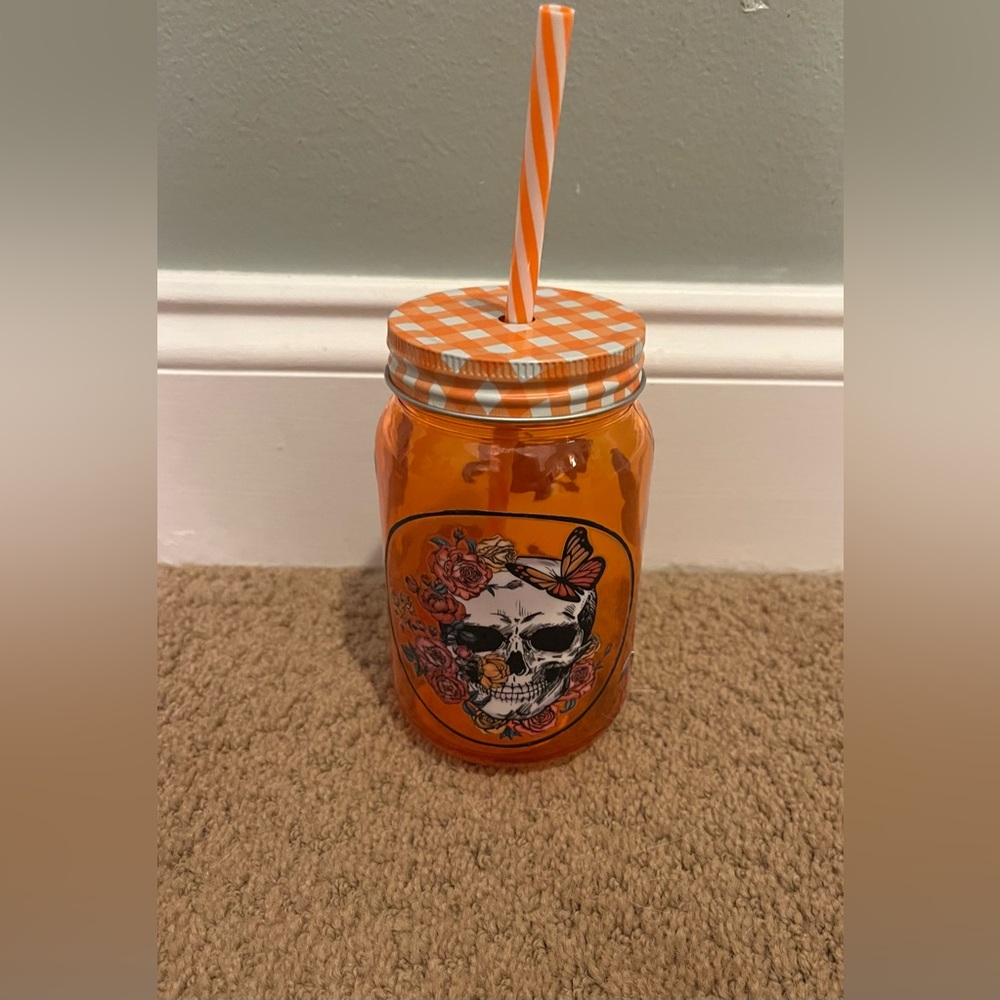 Skull Drinking Glass w/Lid & Straw New
